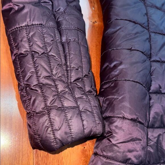 Patagonia Woman’s Radalie Insulated Parka Quilted Jacket size XS - Picture 8 of 10